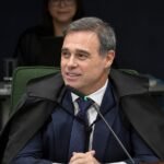 Vínculo com Vorcaro não afeta liderança de Flávio Bolsonaro em Mato Grosso do Sul